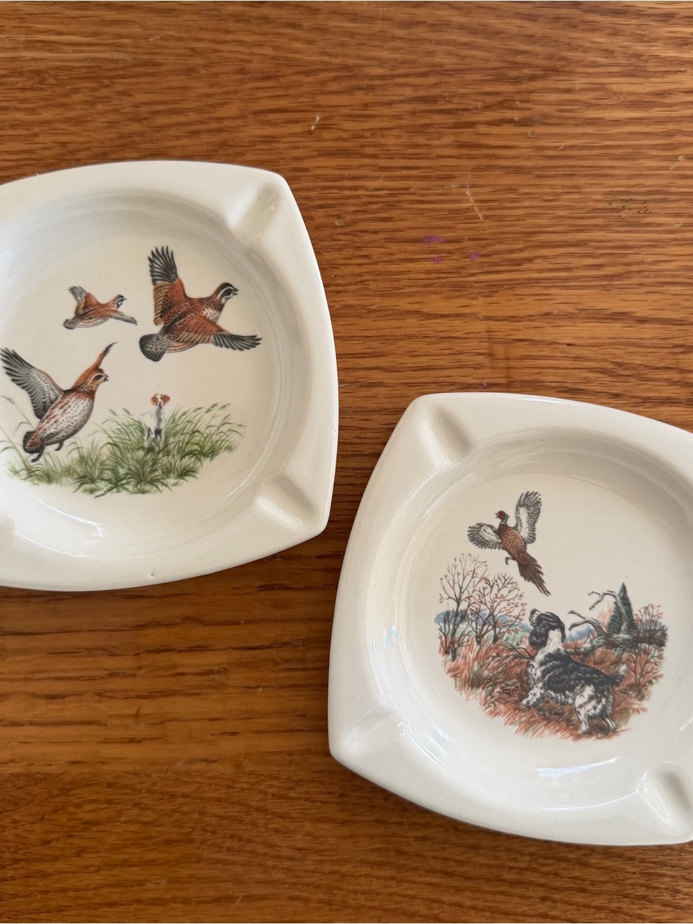 vintage mcm ashtrays with hunting scenes